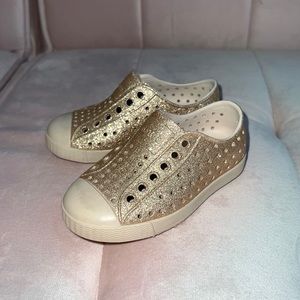 Gold natives - size c6